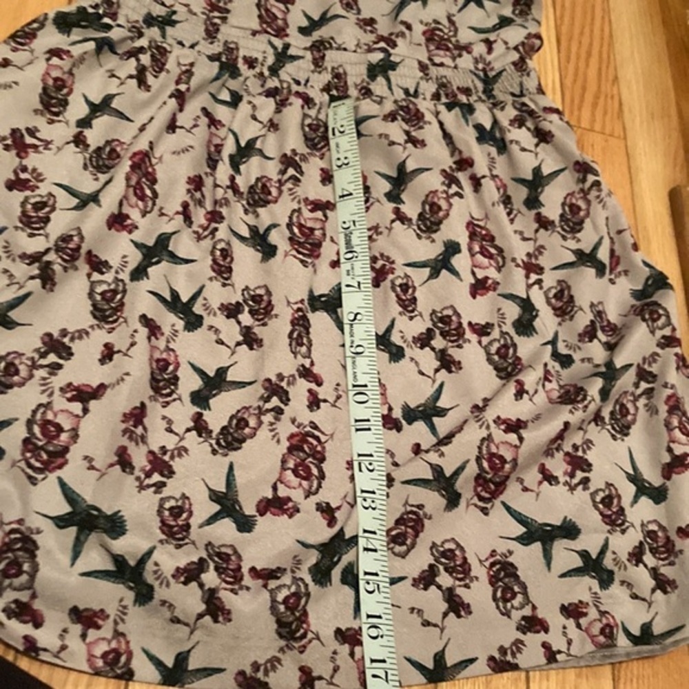 Gray Bird and Flower Dress - Picture 7 of 10